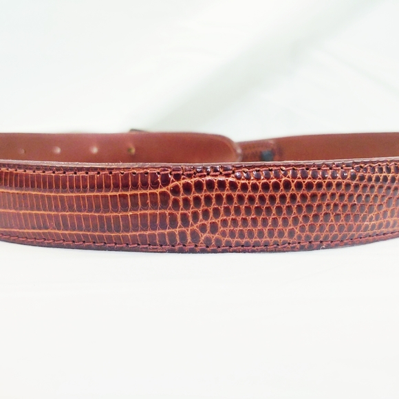 Vintage Mid-Century Modern Brown Lizard Belt with Wood & Bronze Inlay Buckle - Picture 3 of 8